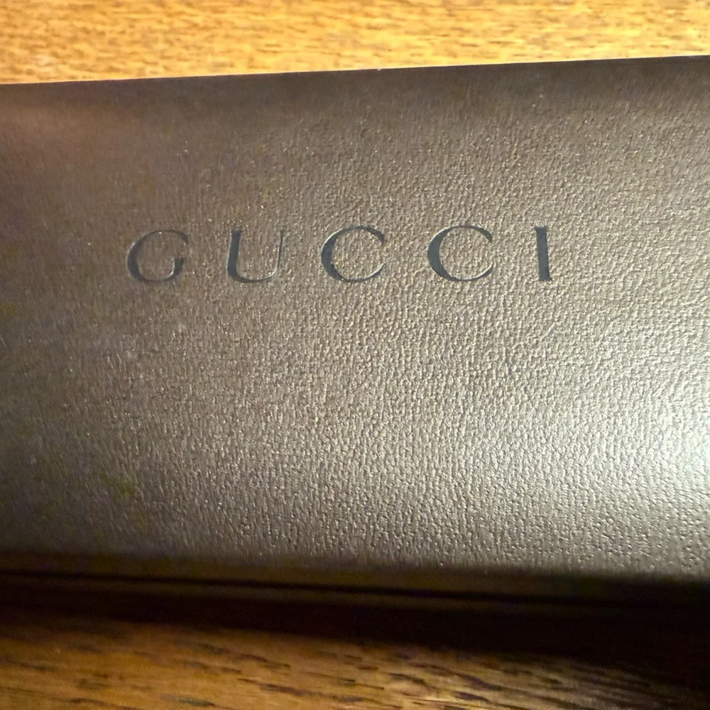 Gucci Vintage Unisex Watch - Picture 5 of 11